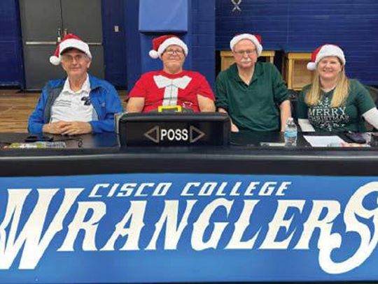 Cisco College Basketball Team Honors Favorite Teachers