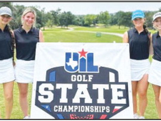 Cisco Lady Loboes Golf Team