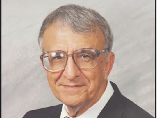 Dr. Alfonso Pino