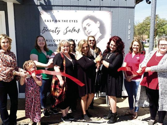 Ribbon Cutting held for New Business