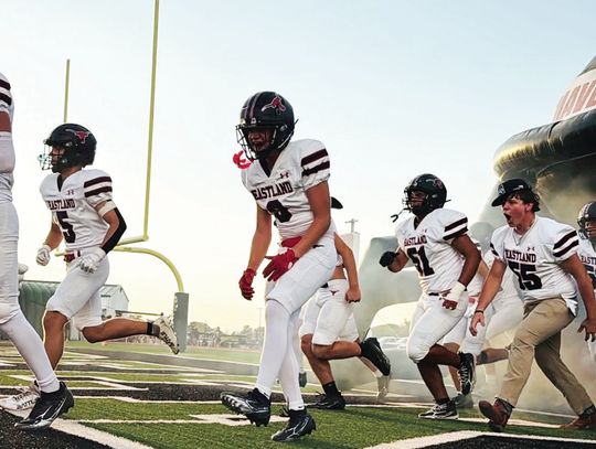 Second-quarter surge carries Mavs past Grape Creek
