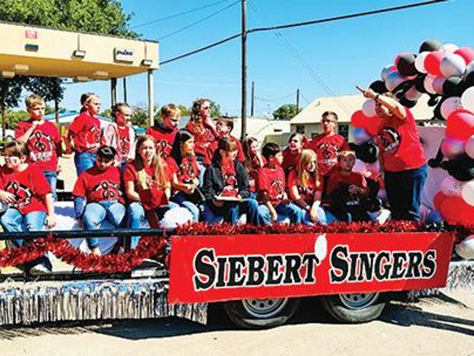 EVERYONES FAVORITE SINGERS: