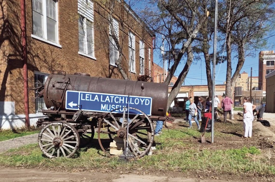 Amazing Turnout for Lela Latch Lloyd Museum Clean Up