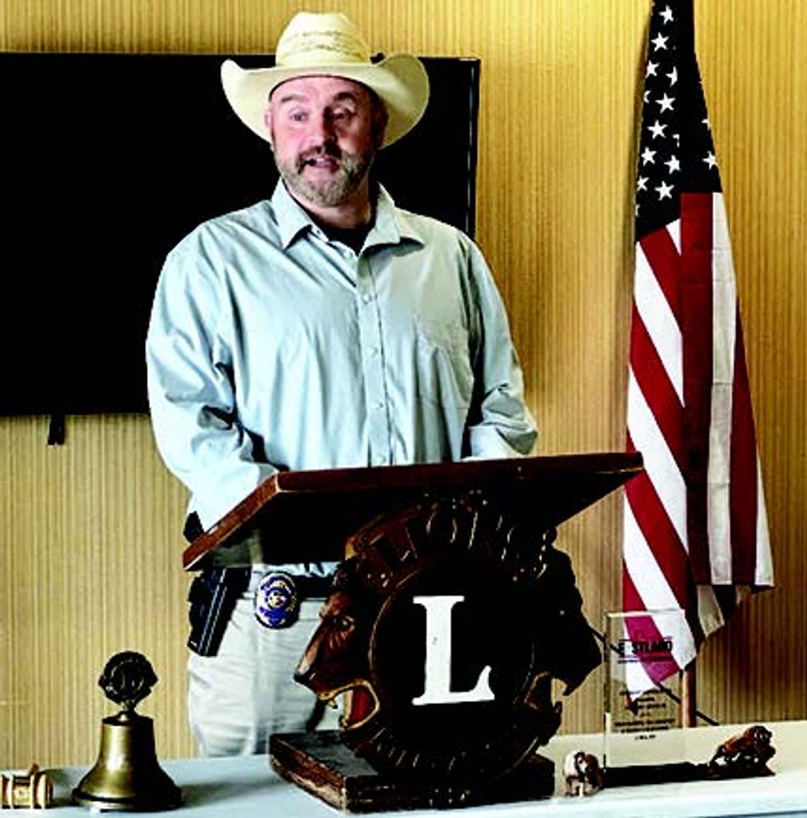 Lt. McDade speaks at Eastland Lions Club