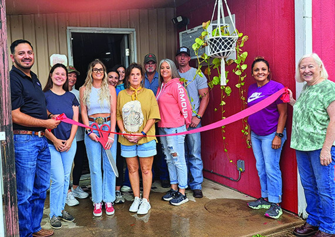 Sam’s Sun Bar Opens In Gorman